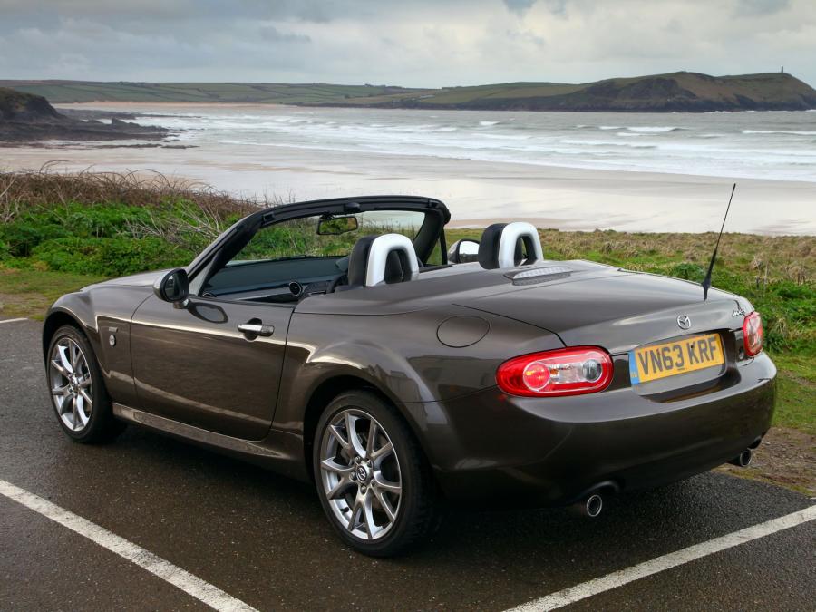  Mazda MX-5 Roadster-Coupe Sport Venture 2014 года  (фото 24 из 24)